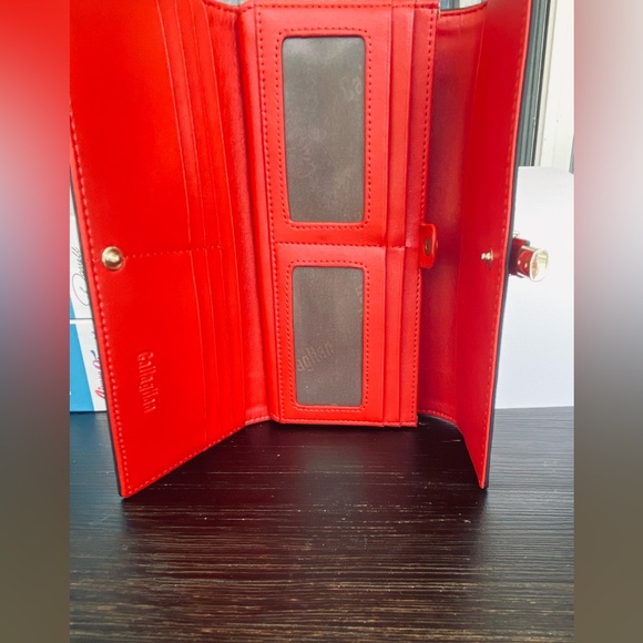 Women Callaghan tri-fold cowhide split leather wine red and creamy white clutch - Picture 6 of 12